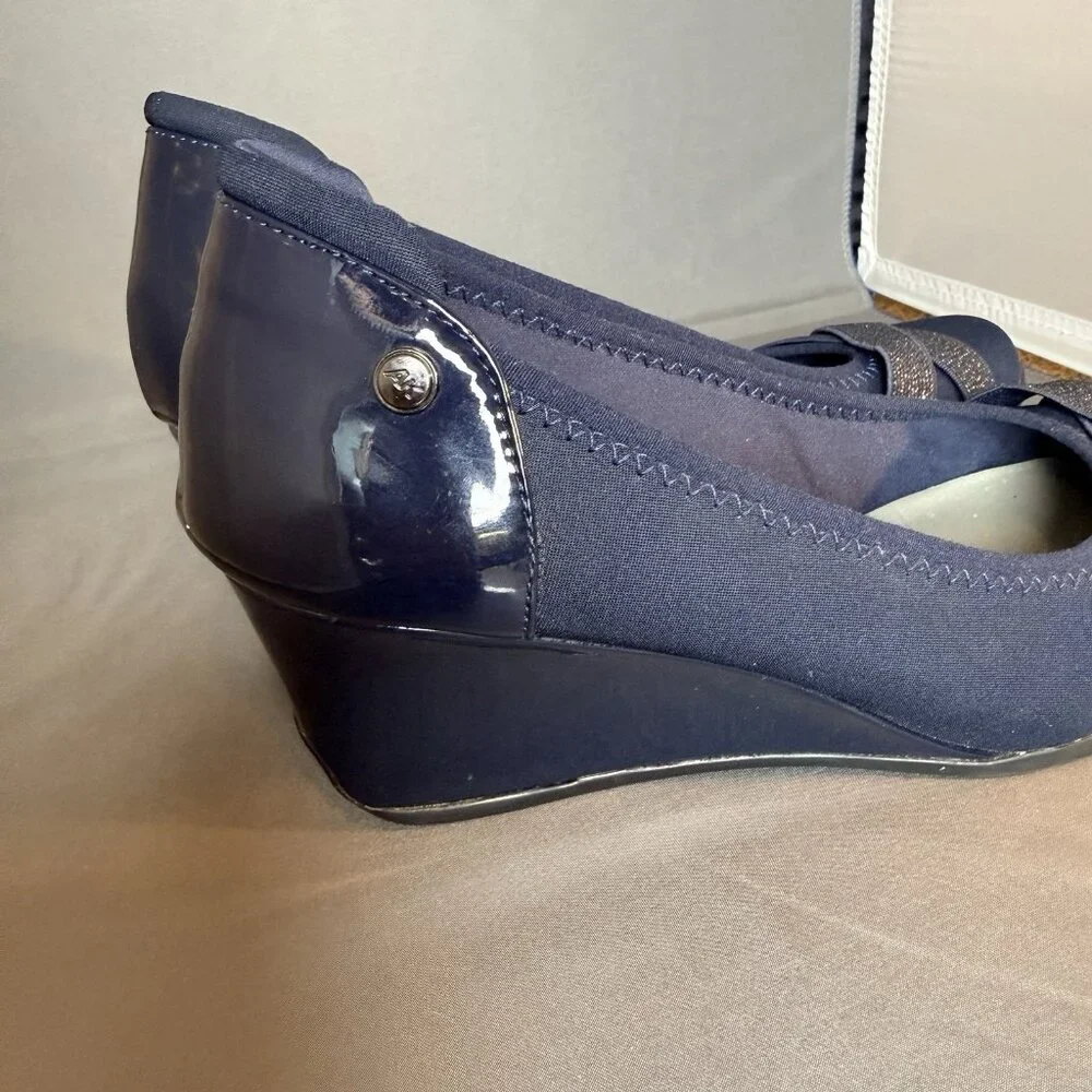Anne Klein Sport Blue Glittering Criss Cross Strap Accent Slip On Wedges 8.5 - Picture 4 of 8